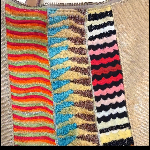 Anthropologie Jasper and Jeera gold and metallic colorful embroidered purse - Picture 15 of 16